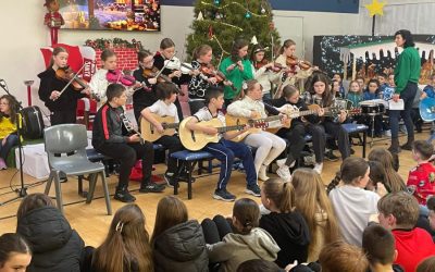 Nollaig 2023 / December 2023